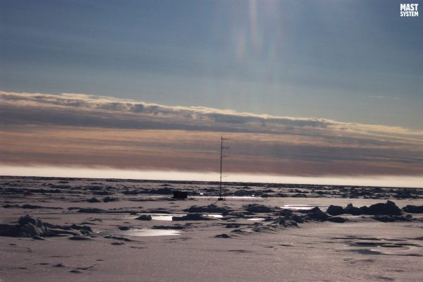 EX antenna mast system in arctic conditions